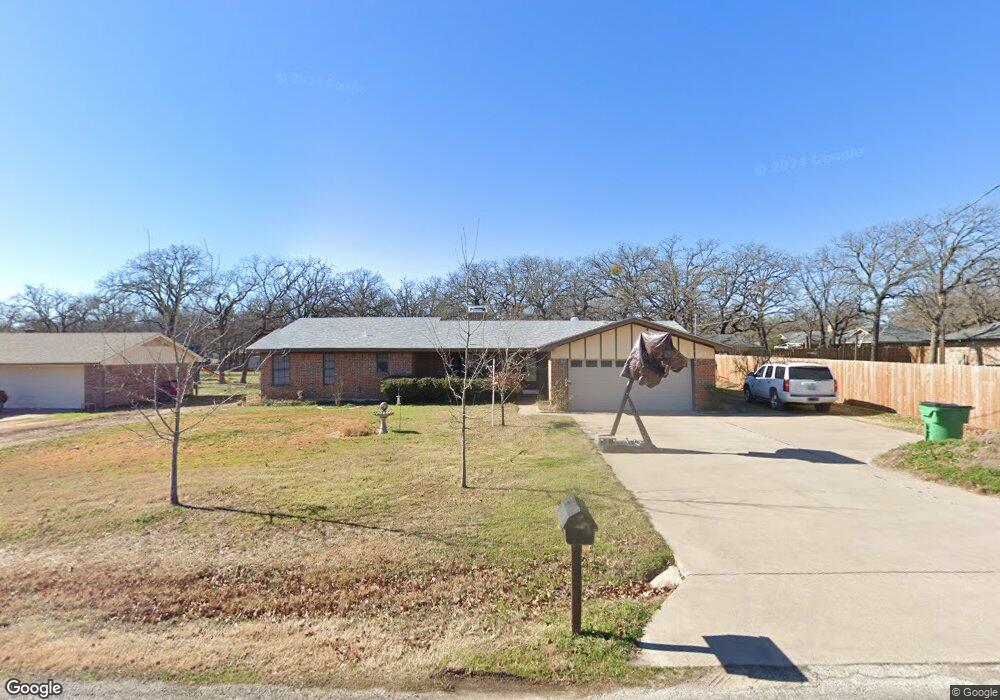 2604 Oaks Dr, Granbury, TX 76049 - photo 1