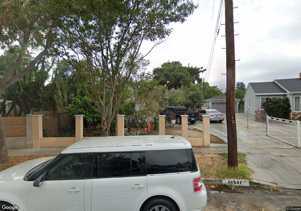 14541 Dyer St, Sylmar, CA 91342 - photo 1