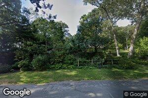 8100 Indian Neck Ln, Peconic, NY 11958