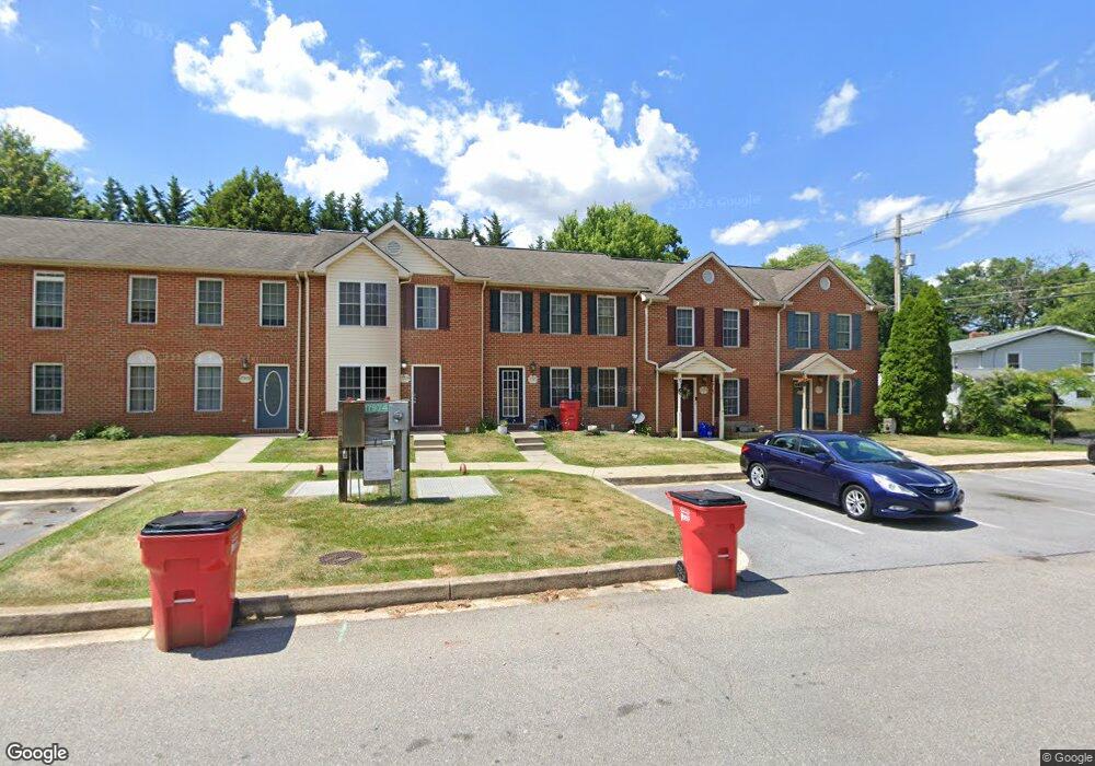 17976 Hickory Ln, Hagerstown, MD 21740 - photo 1