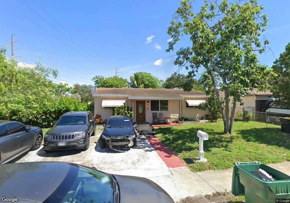 286 SW 8th St, Dania, FL 33004 - photo 1