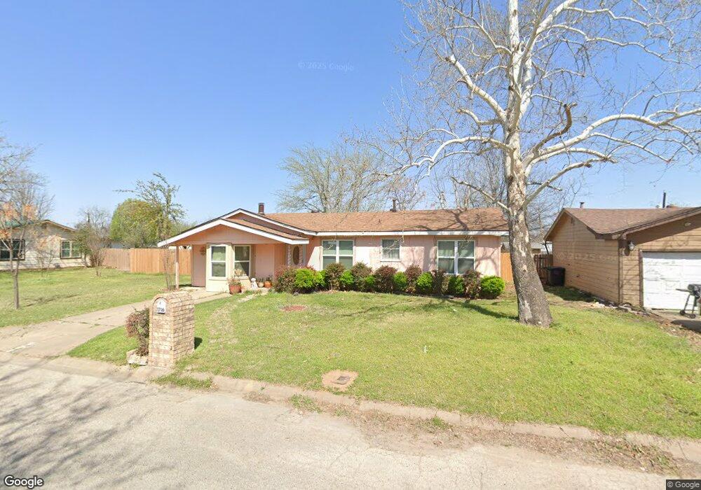 1716 Raylene Dr, Cleburne, TX 76033 - photo 1