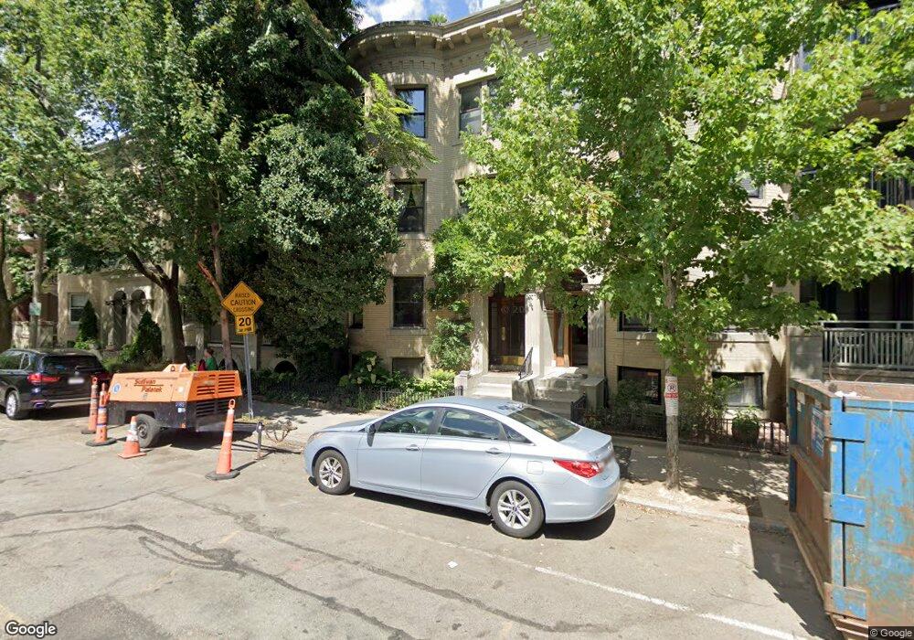 49 Winchester St unit 3, Brookline, MA 02446 - photo 1