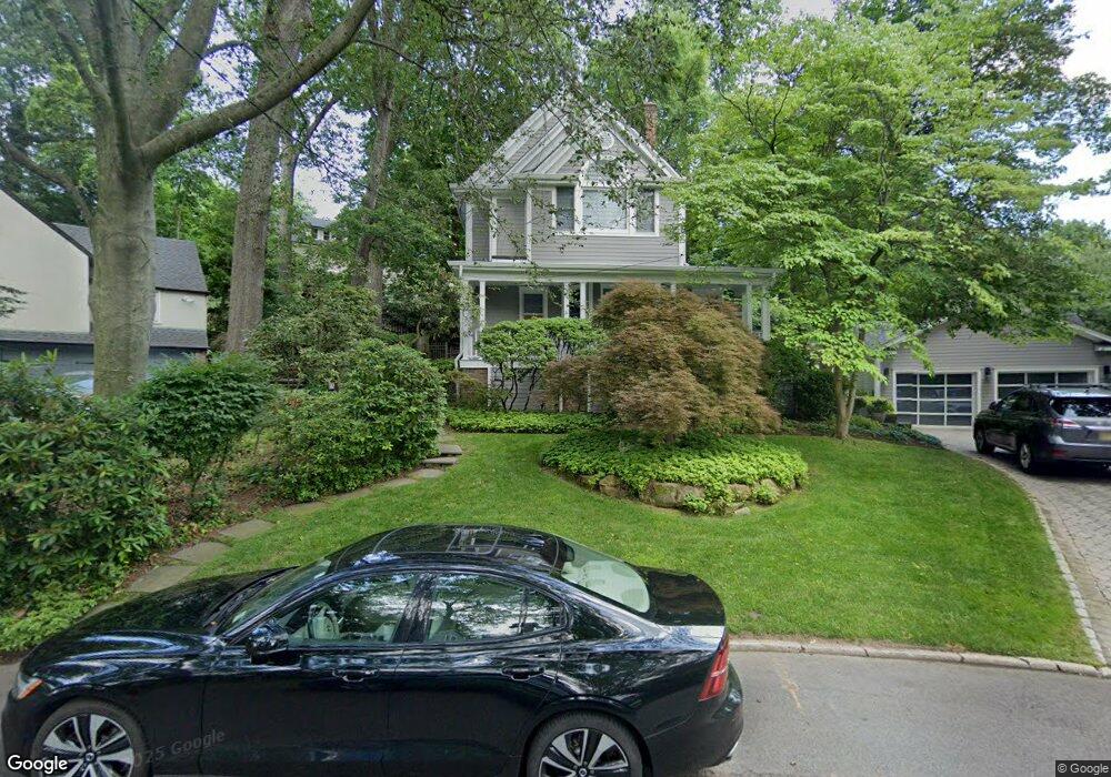 22 Ravine Rd, Tenafly, NJ 07670 - photo 1