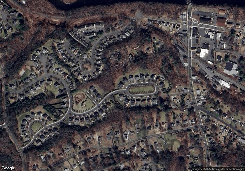 52 Nottingham Blvd, Unionville, CT 06085 - photo 1