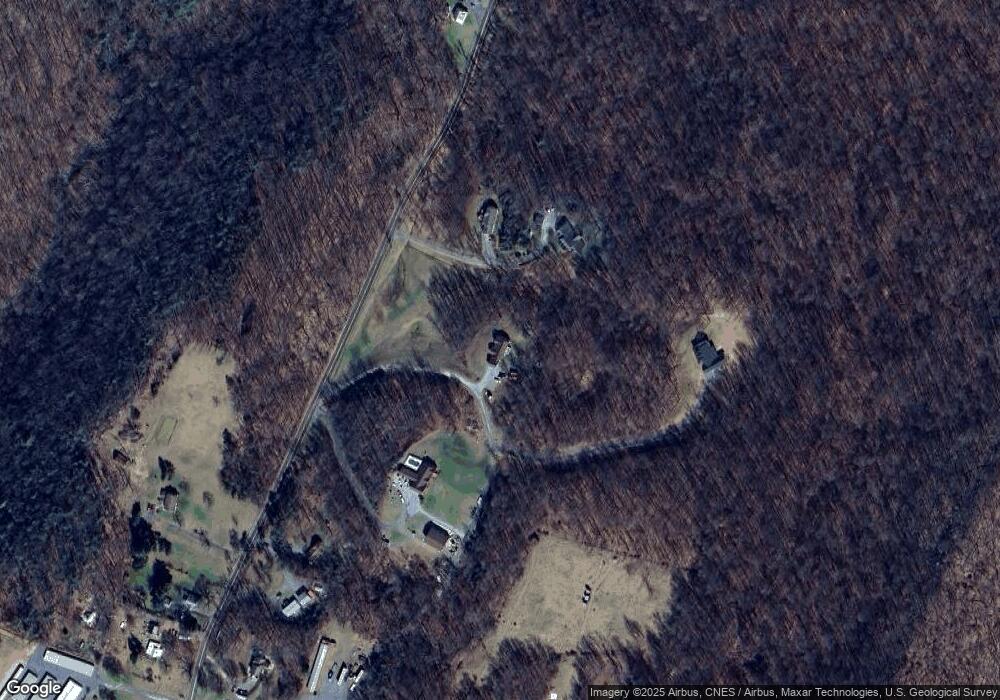 119 Longhorn Rd, Berkeley Springs, WV 25411 - photo 1