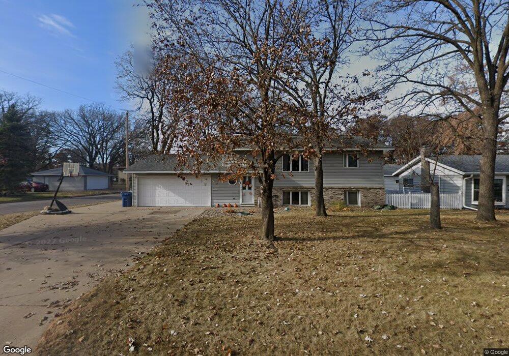 817 River Ave S, Sauk Rapids, MN 56379 - photo 1