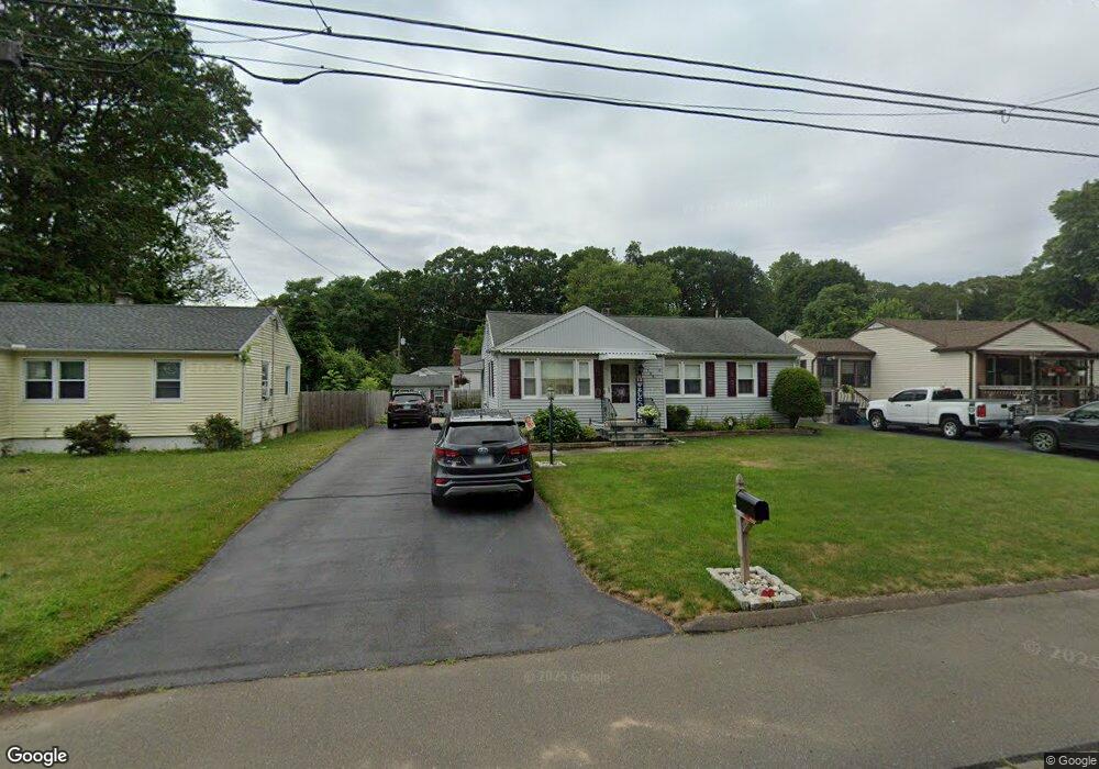 192 Foxon Blvd, East Haven, CT 06513 - photo 1