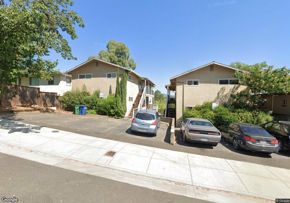 927 Magnolia Ave, Redding, CA 96001 - photo 1