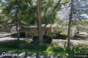 3209 Still Hill Dr, McHenry, IL 60050