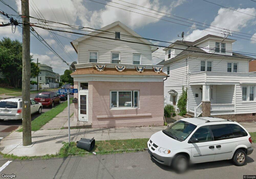 340 S Walnut St, Nanticoke, PA 18634 - photo 1