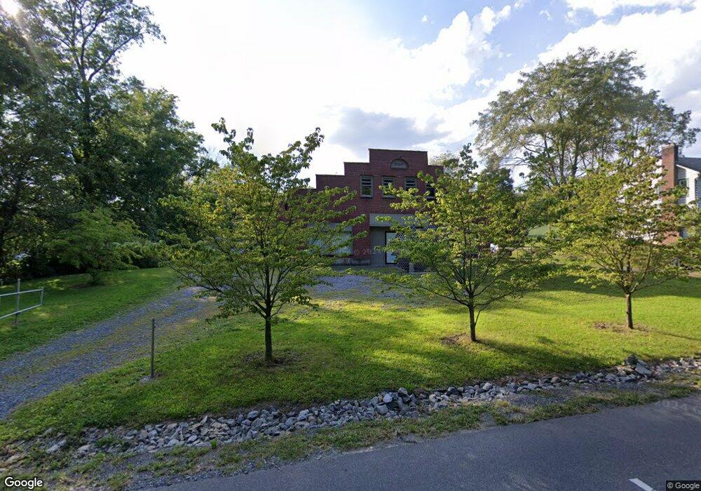 208 Lefevre Rd unit 3, Stockertown, PA 18040 - photo 1