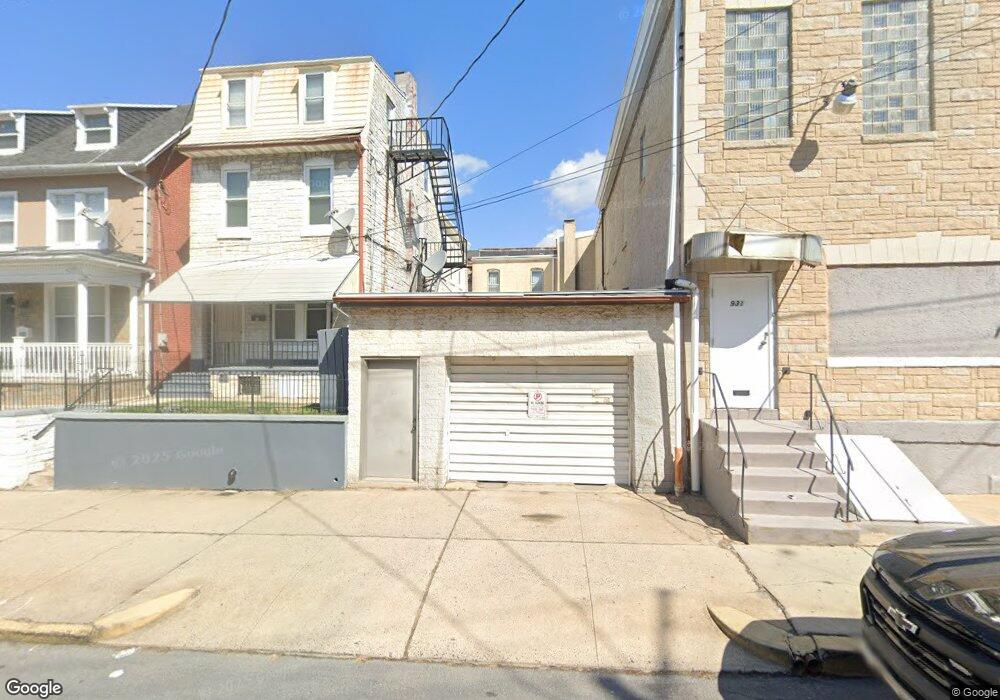 929 Douglass St, Reading, PA 19604 - photo 1