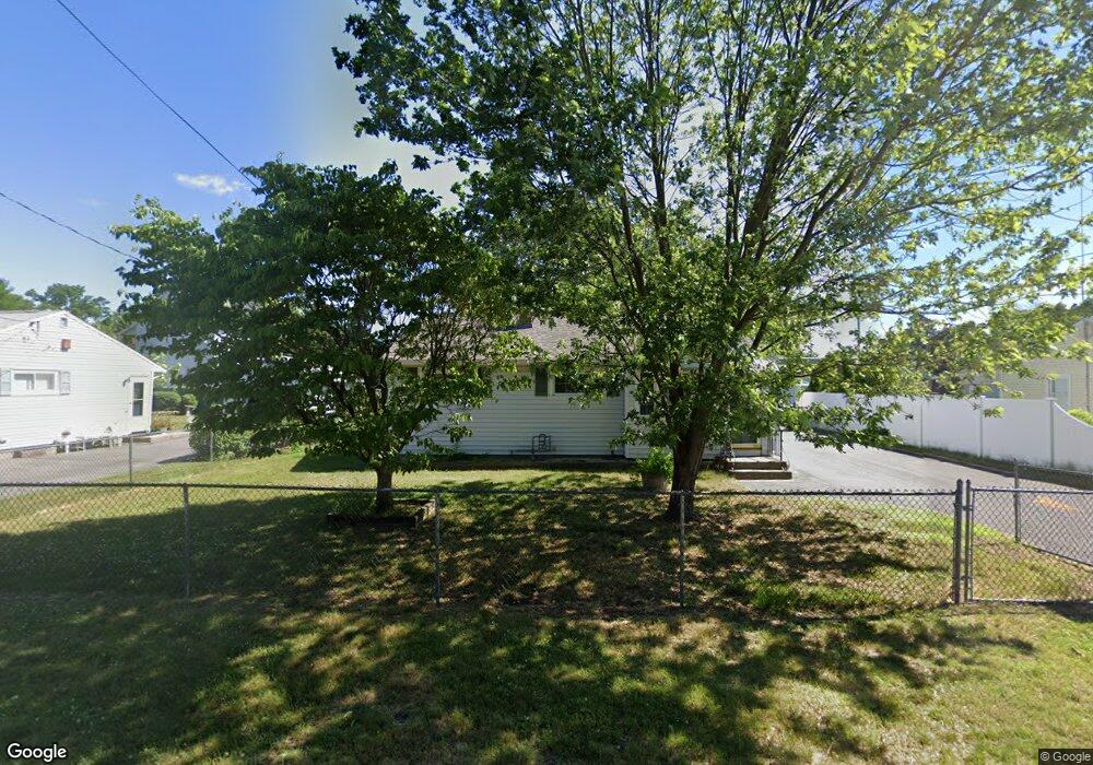 31 Steuben St, Indian Orchard, MA 01151 - photo 1