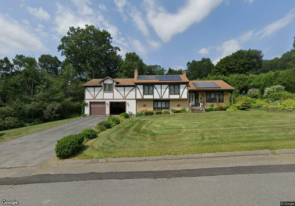 107 New Crest St, Ludlow, MA 01056 - photo 1