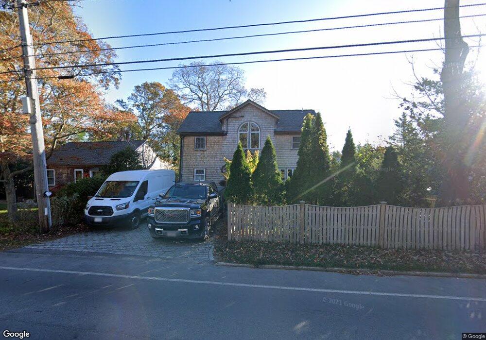 255 Franklin St, Vineyard Haven, MA 02568 - photo 1