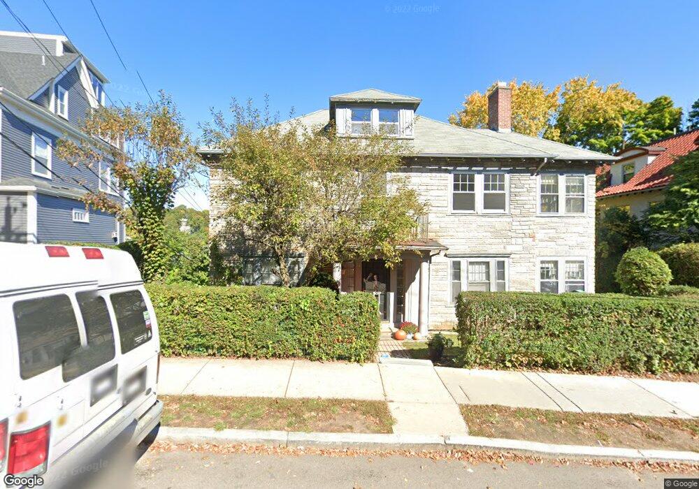 79 Winthrop Rd unit 3, Brookline, MA 02445 - photo 1