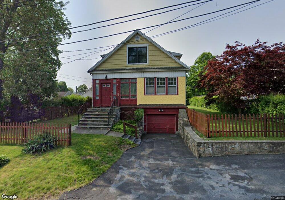 90 Wilson Ave, Trumbull, CT 06611 - photo 1