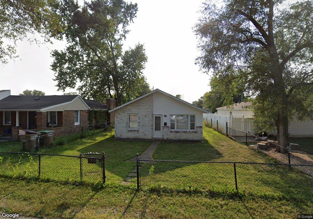 412 Pence Ave, Columbus, IN 47201 - photo 1