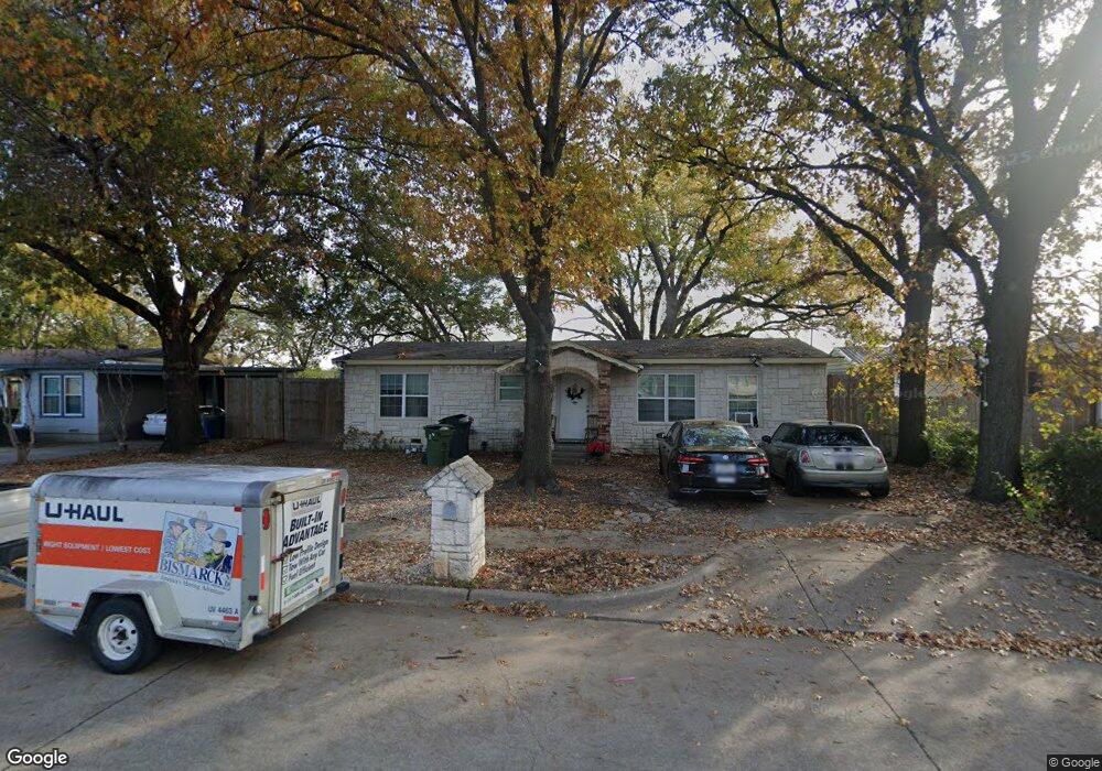 504 E Ellen Ave, Hurst, TX 76053 - photo 1