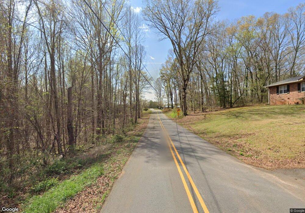 112 Forest Acres Cir, Walhalla, SC 29691 - photo 1