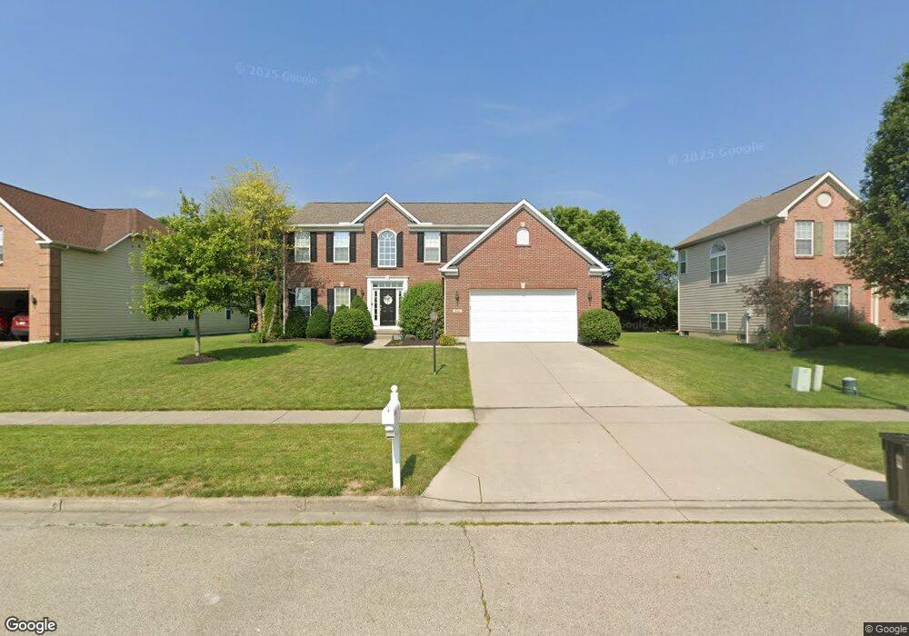 585 Ashbury Farms Dr, Vandalia, OH 45377 - photo 1