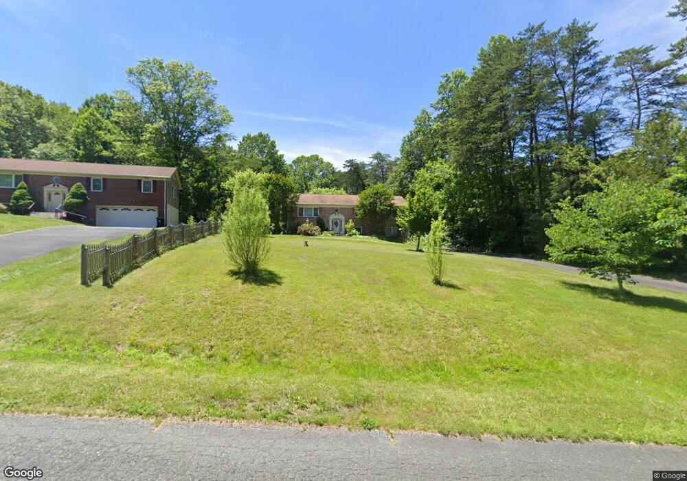 107 Leisure St, Stafford, VA 22556 - photo 1