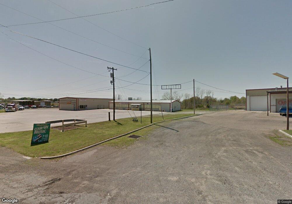 1404 S Main St, Muldrow, OK 74948 - photo 1