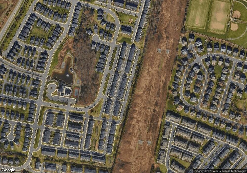 25005 Coats Square, Aldie, VA 20105 - photo 1