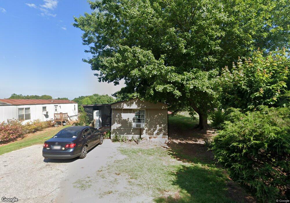 286 Tree Top View Rd, Cornelia, GA 30531 - photo 1