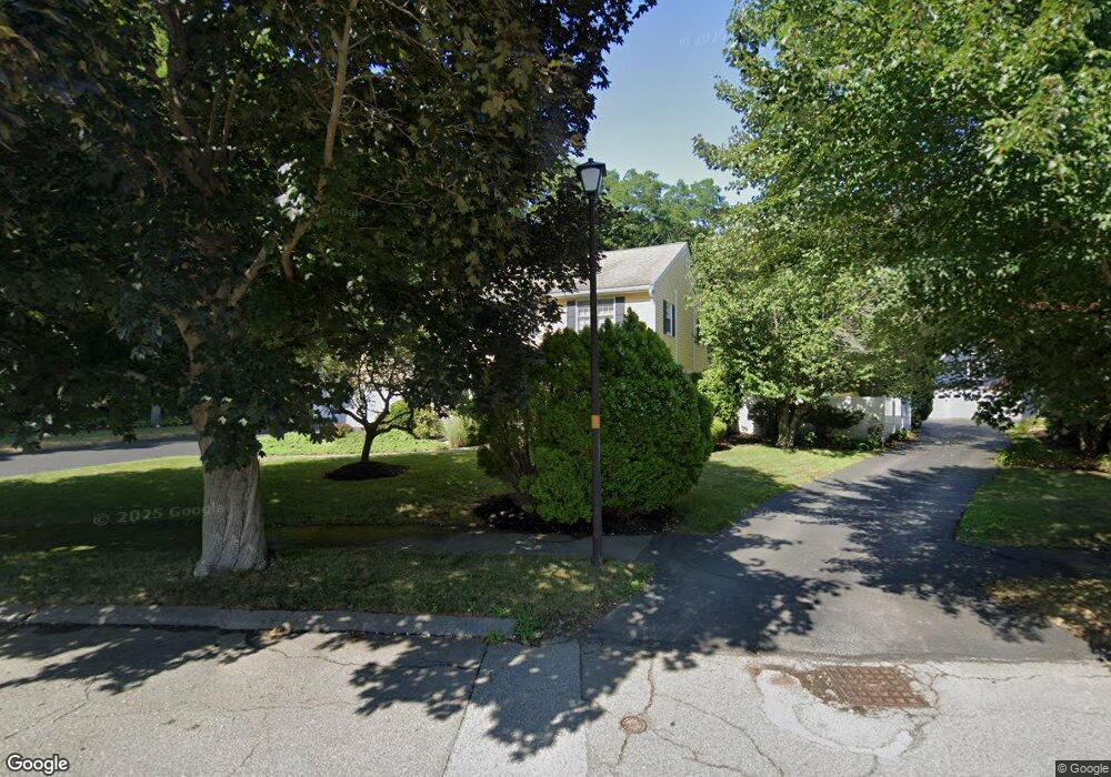 4 Oxbow Rd, Danvers, MA 01923 - photo 1