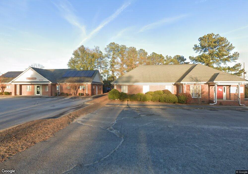 1207 Walter Reed Rd, Fayetteville, NC 28304 - photo 1