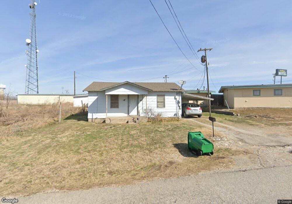 1000 W Main St, Decatur, TX 76234 - photo 1