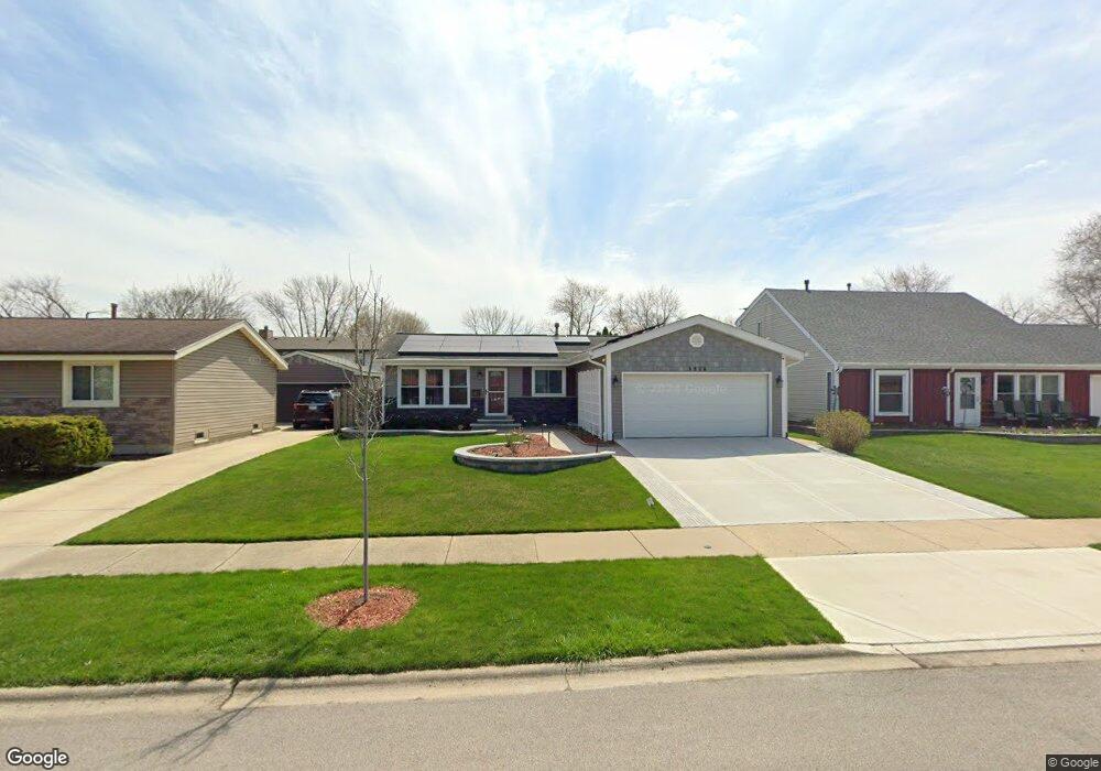1273 Appletree Ln, Aurora, IL 60506 - photo 1