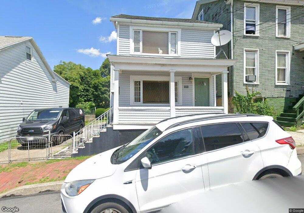 225 Clay St, Tamaqua, PA 18252 - photo 1