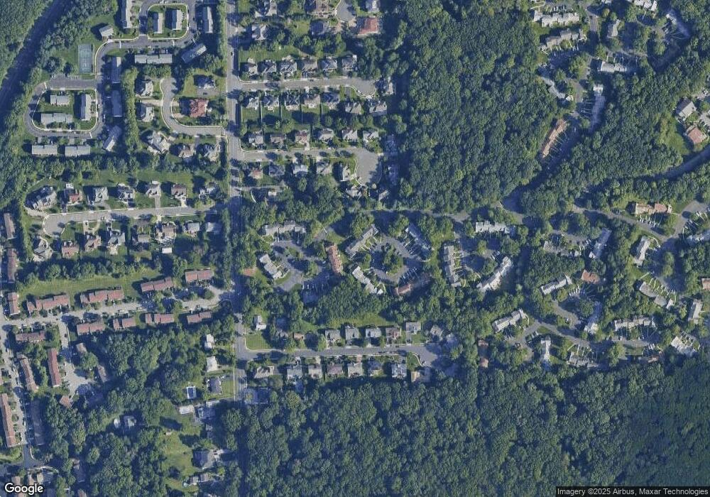 506 Timber Oaks Rd, Edison, NJ 08820 - photo 1