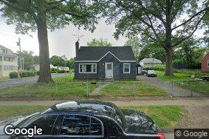 7 Warren Ln, Windsor, CT 06095