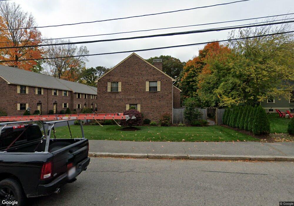 150 Walnut St unit 150, Newtonville, MA 02460 - photo 1