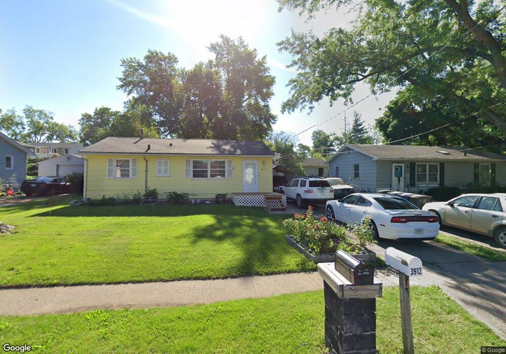 3913 SE 15th St, Des Moines, IA 50320 - photo 1