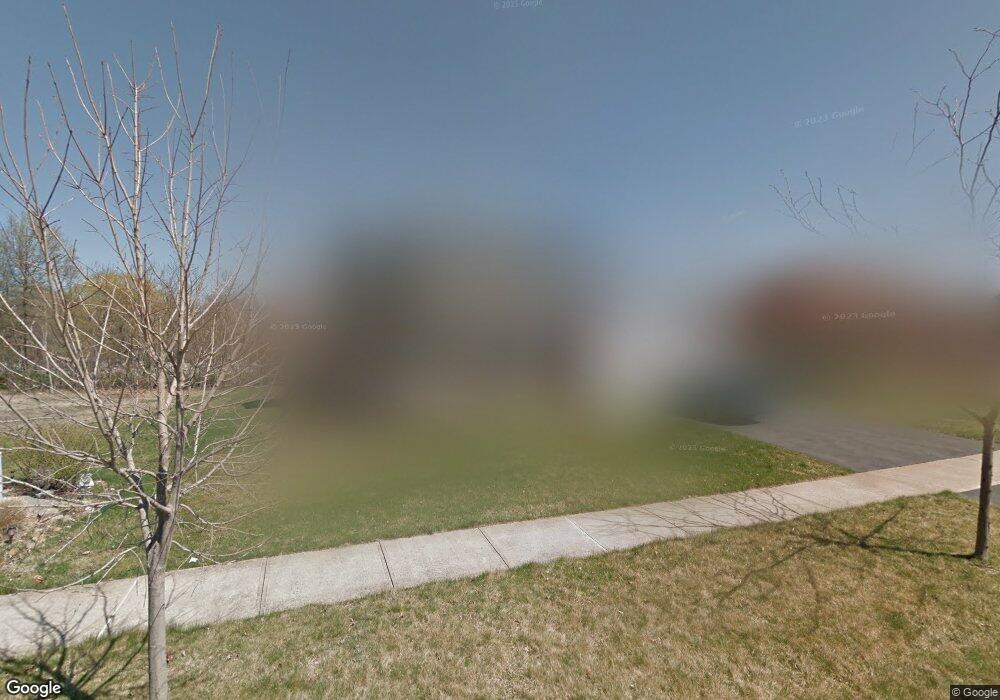 1018 Ledgeview Dr, West Pittston, PA 18643 - photo 1