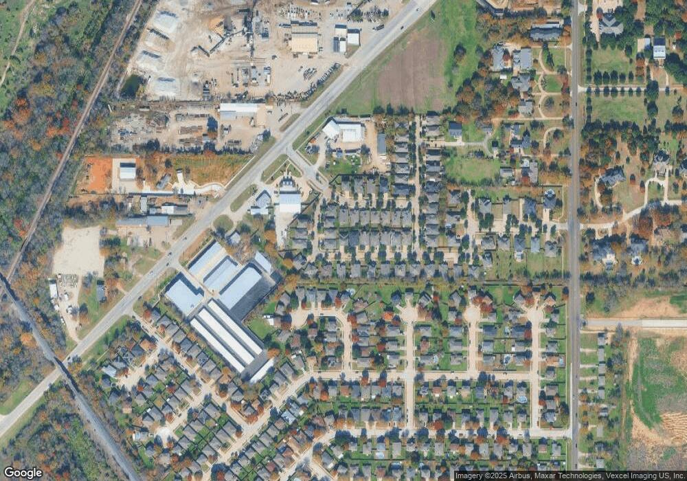 1204 Nora Ln, Denton, TX 76210 - photo 1