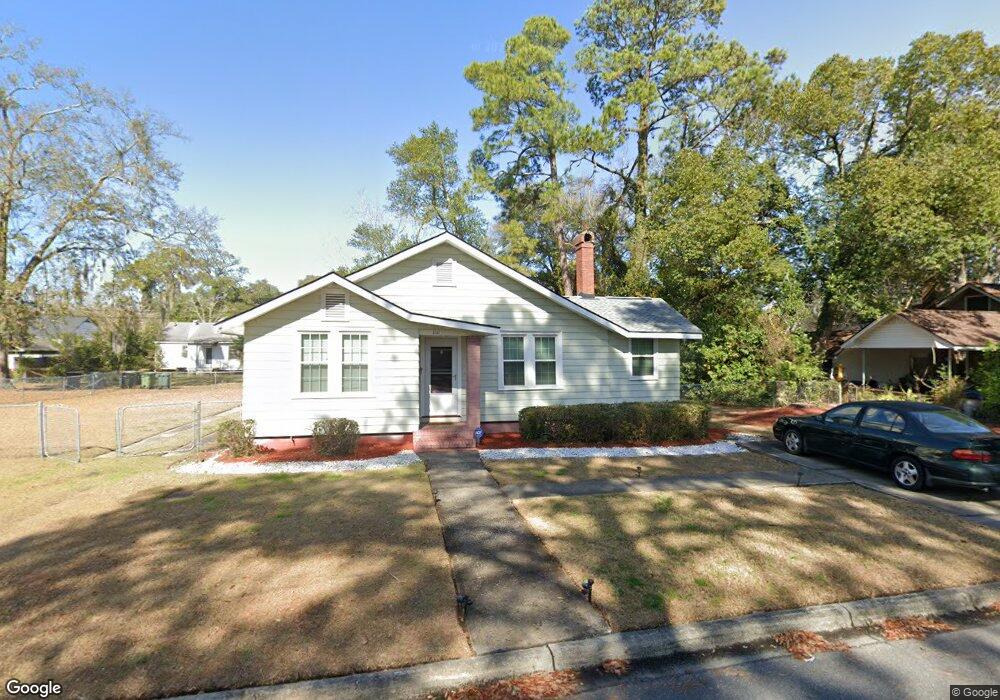 2222 E 39th St, Savannah, GA 31404 - photo 1