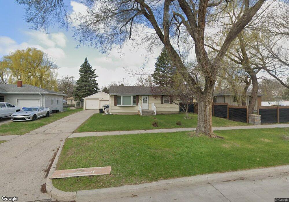 1805 14th St S, Fargo, ND 58103 - photo 1