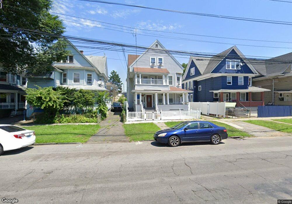 1610 Park Ave unit 3, Bridgeport, CT 06604 - photo 1