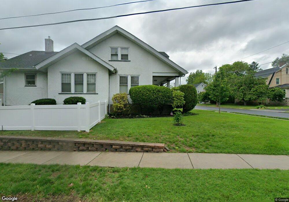 54 N Bethlehem Pike, Ambler, PA 19002 - photo 1