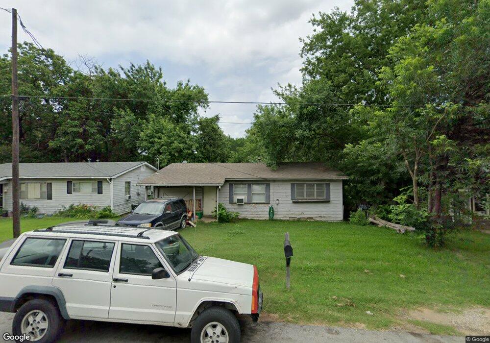 1009 Baker St, Denison, TX 75020 - photo 1