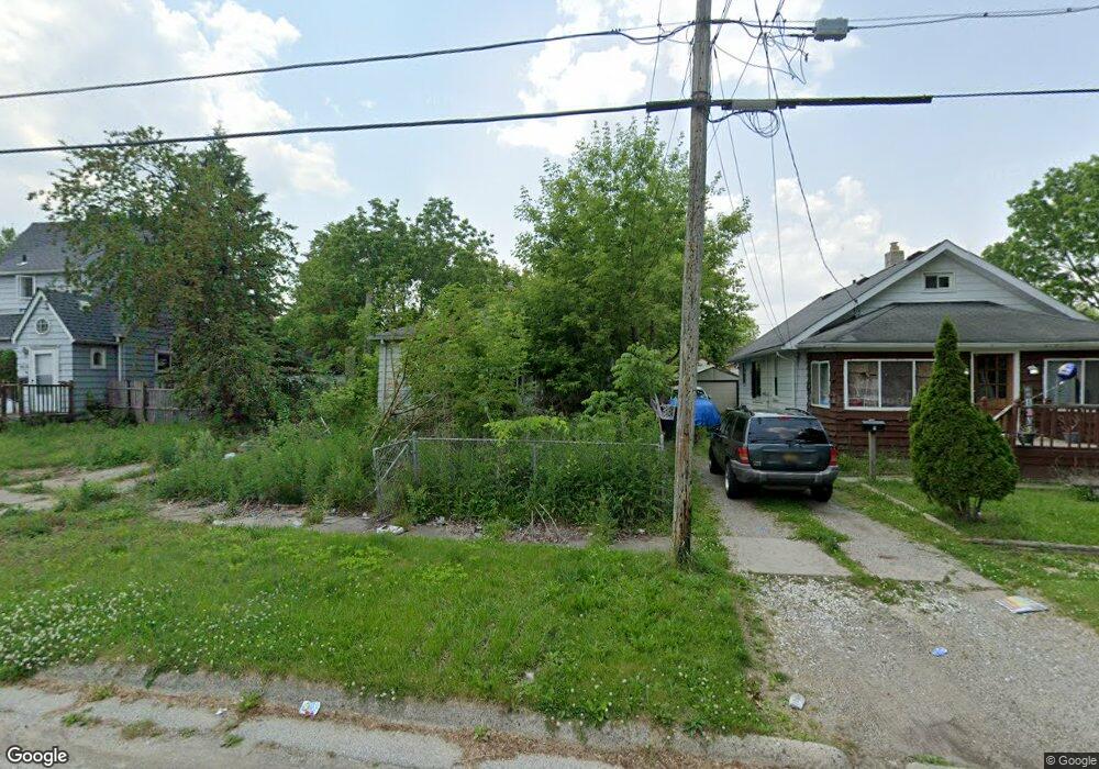 1414 Mann Ave, Flint, MI 48503 - photo 1