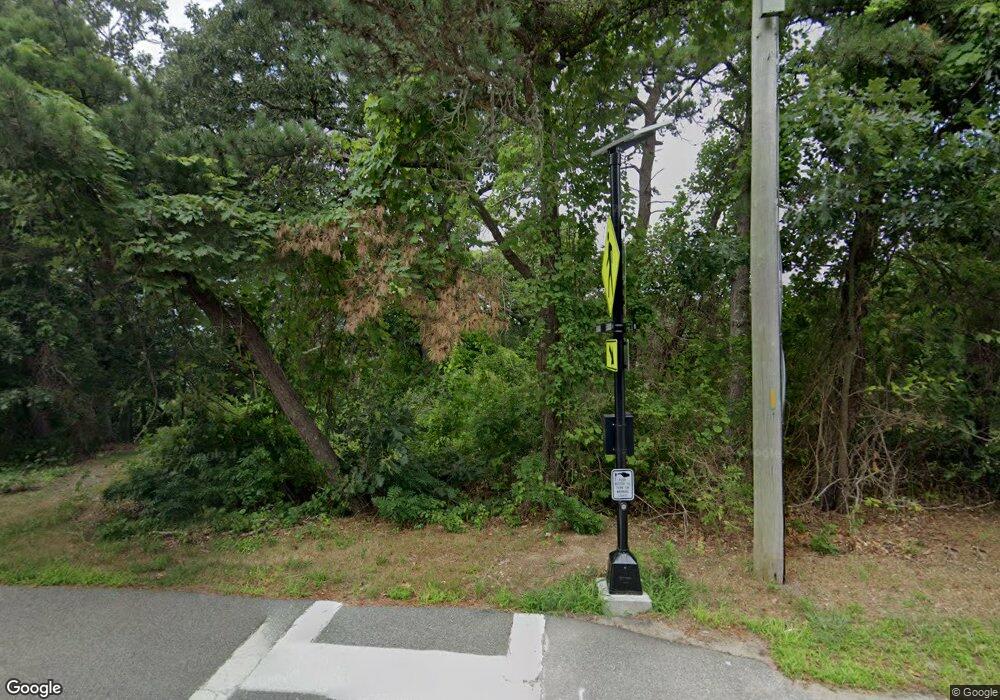 526 Quaker Rd, North Falmouth, MA 2556 - photo 1