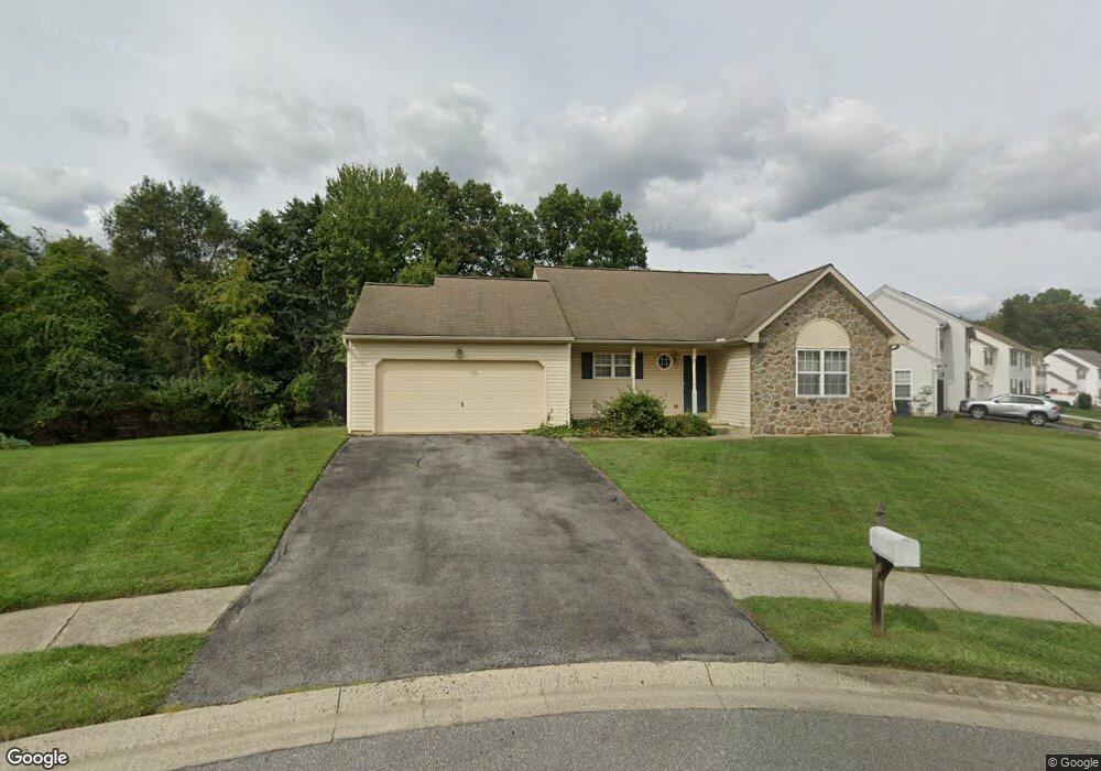 1703 Drake Ct, New Castle, DE 19720 - photo 1