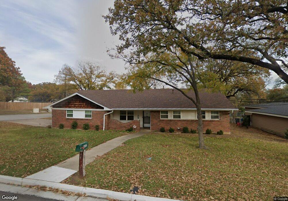 832 Wade Dr, Bedford, TX 76022 - photo 1